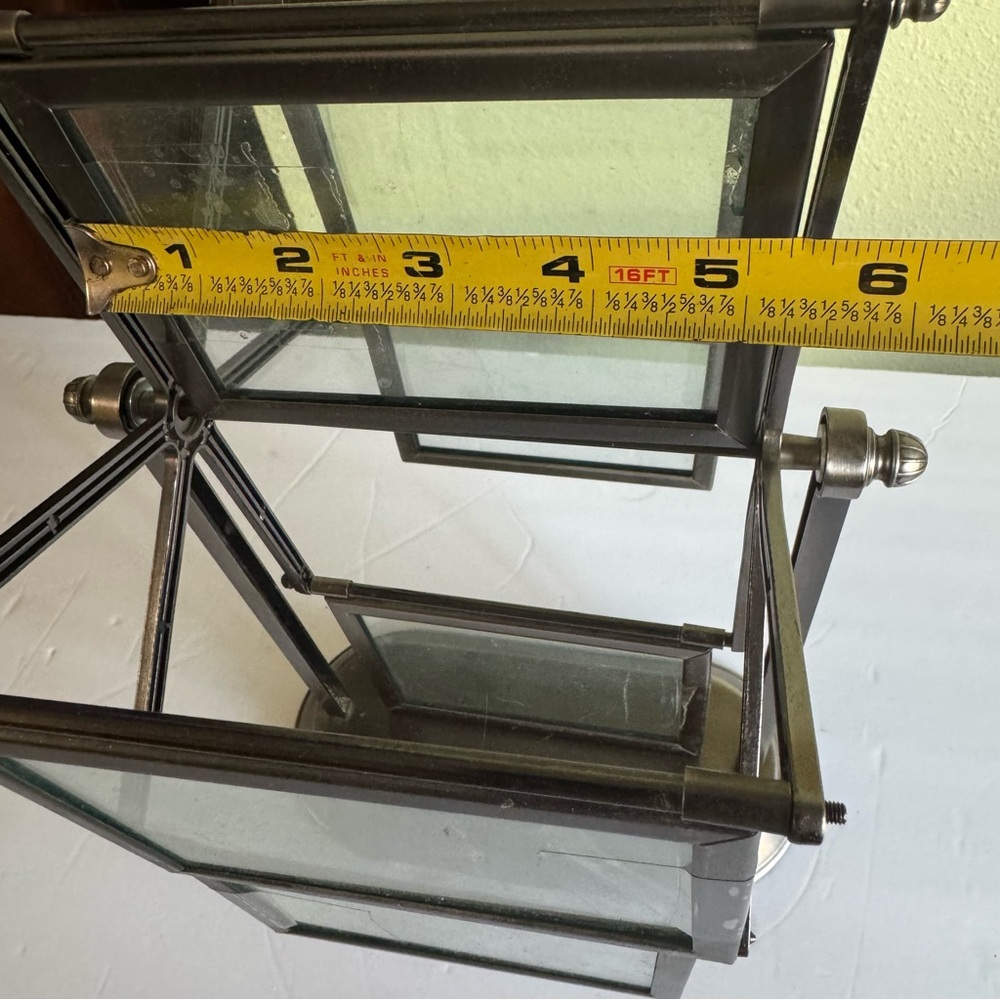 Rotating metal 6 Photo Frame - Picture 3 of 7